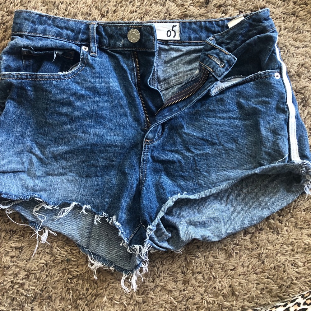 Garage High Waist Jean Shorts with white stripe